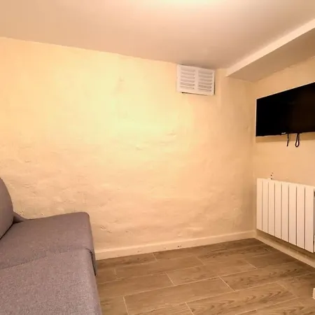 6pers # Pere Lachaise # Voltaire # 11 Apartment *